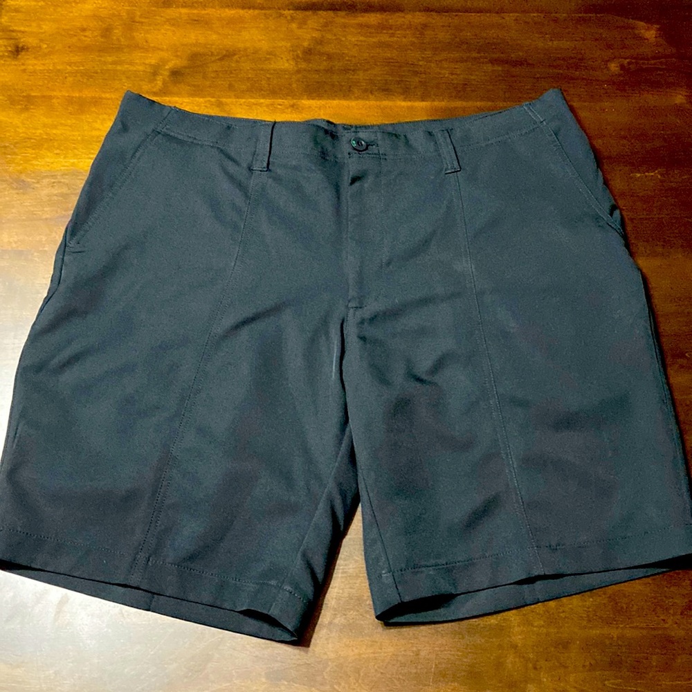 Haggar C18 Mens Golf Shorts Size 38